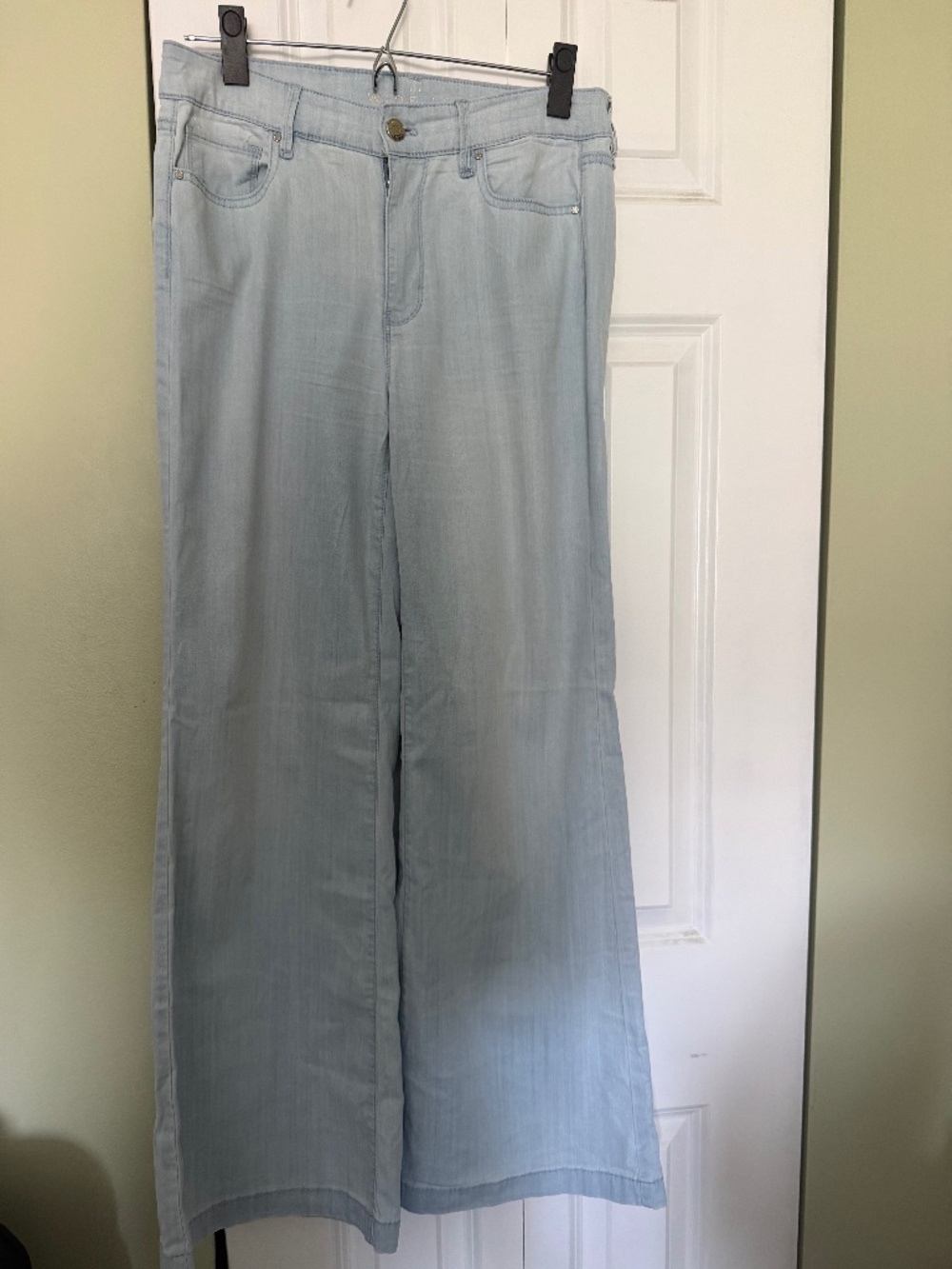 White House black market wide jeans